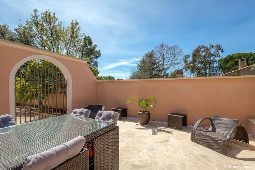 Roquebrune-Sur-Argens, Villa 2 Pieces, 4 Personnes Dış mekan fotoğraf